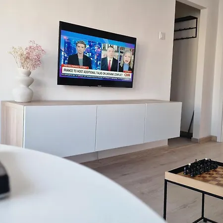 Przy Basenie Κατοβίτσε