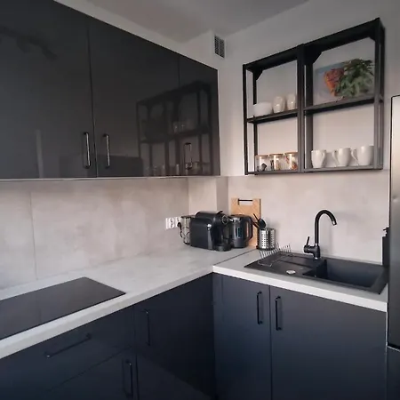 Przy Basenie * Κατοβίτσε