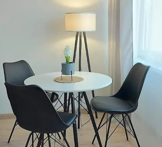 Przy Basenie * Κατοβίτσε